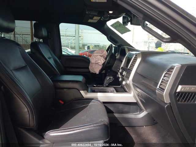1FTEW1EG8GKE16490 Ford F-150 Lariat