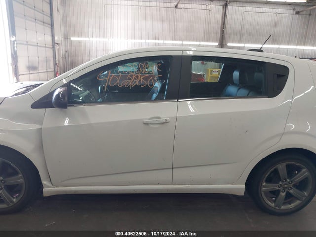 Chevrolet Sonic Rs Auto 2015 1G1JG6SB2F4199211 Image 15