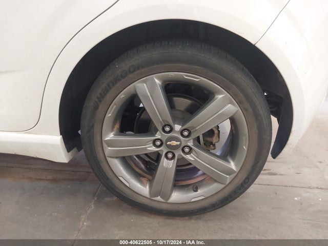Chevrolet Sonic Rs Auto 2015 1G1JG6SB2F4199211 Image 12