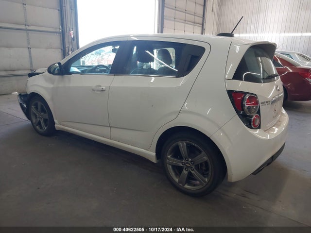 Chevrolet Sonic Rs Auto 2015 1G1JG6SB2F4199211 Image 3