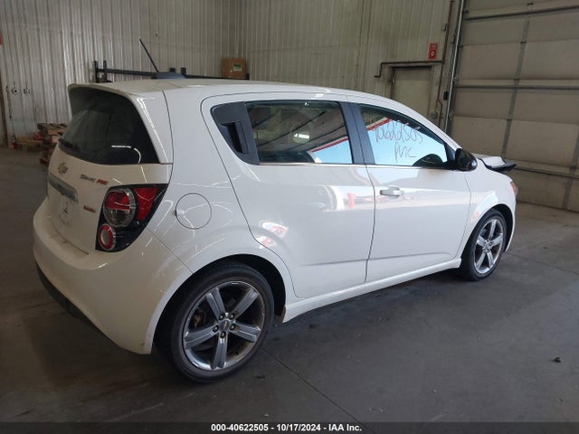 Chevrolet Sonic Rs Auto 2015 1G1JG6SB2F4199211 Image 4