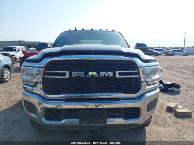 3C6UR5HJ0MG639831 RAM 2500 Tradesman  4x4 8' Box