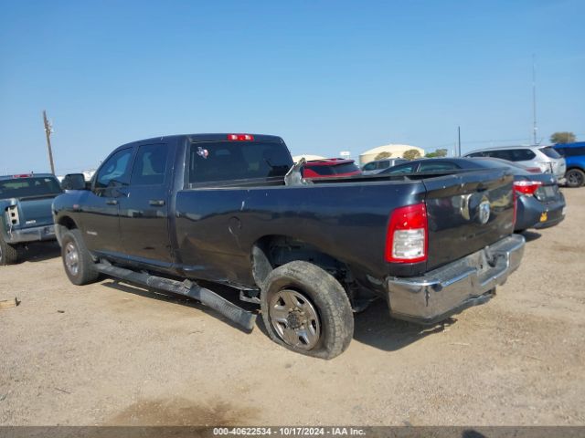 3C6UR5HJ0MG639831 RAM 2500 Tradesman  4x4 8' Box