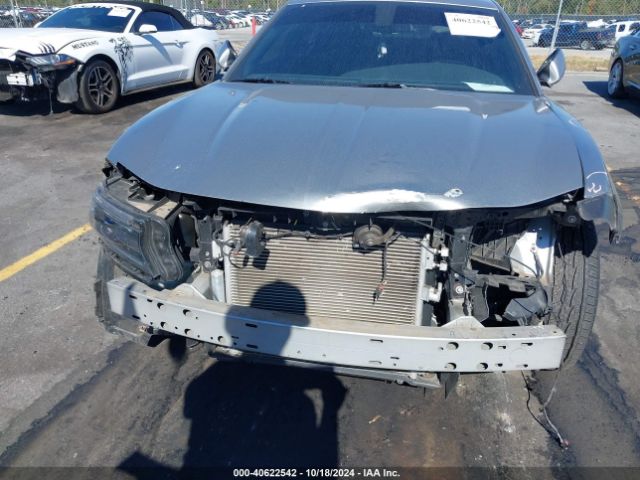 2C3CDXHG4JH125208 Dodge Charger Sxt Plus Rwd