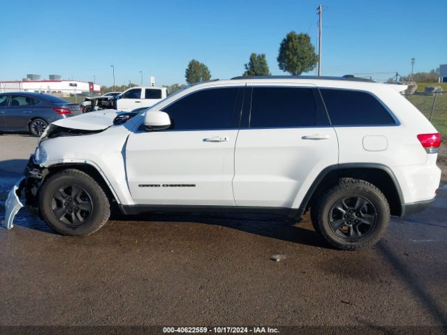 1C4RJFAG3HC912067 Jeep Grand Cherokee Laredo 4x4