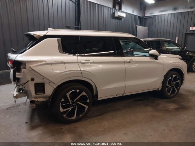 2022 MITSUBISHI OUTLANDER JA4J3VA84NZ072703 Photo 3