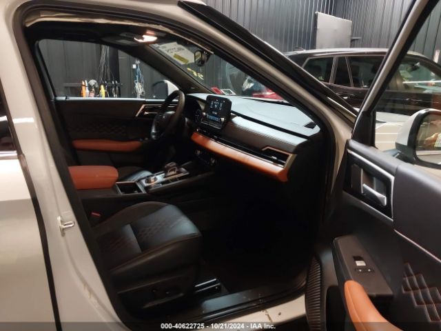 2022 MITSUBISHI OUTLANDER JA4J3VA84NZ072703 Photo 4