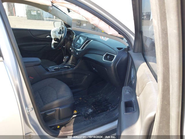 Chevrolet EQUINOX LT 2018 2GNAXSEVXJ6270661 Image 5