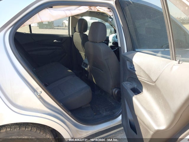 Chevrolet EQUINOX LT 2018 2GNAXSEVXJ6270661 Image 8