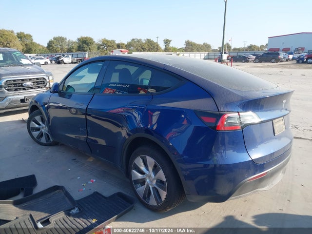 2022 TESLA MODEL Y 7SAYGDEE8NA002758 Photo 2