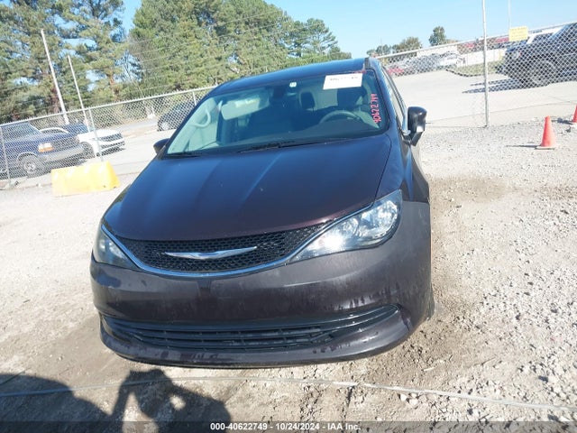 Chrysler Pacifica Touring 2017 2C4RC1DG4HR607581 Image 12