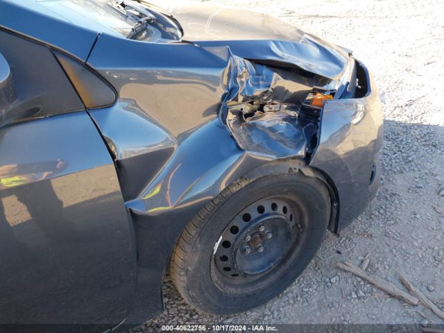 2T1BURHE0JC009600 Toyota COROLLA L
