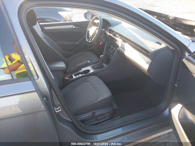 1VWAA7A39MC005704 Volkswagen Passat 2.0t S