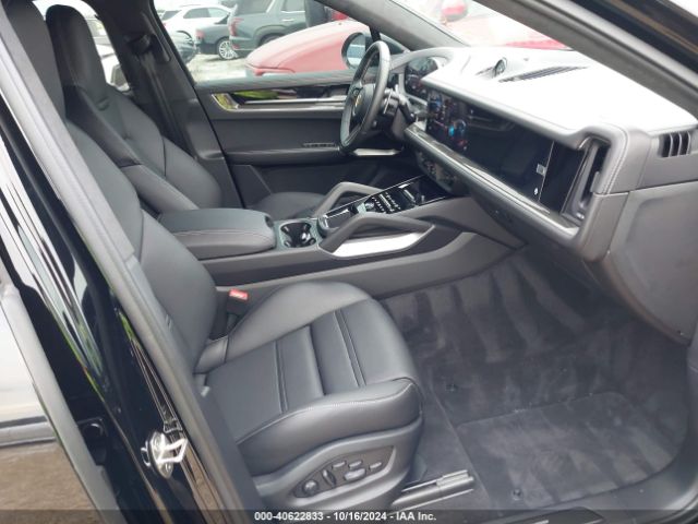 2024 PORSCHE CAYENNE WP1BK2AY2RDA73393 Photo 4