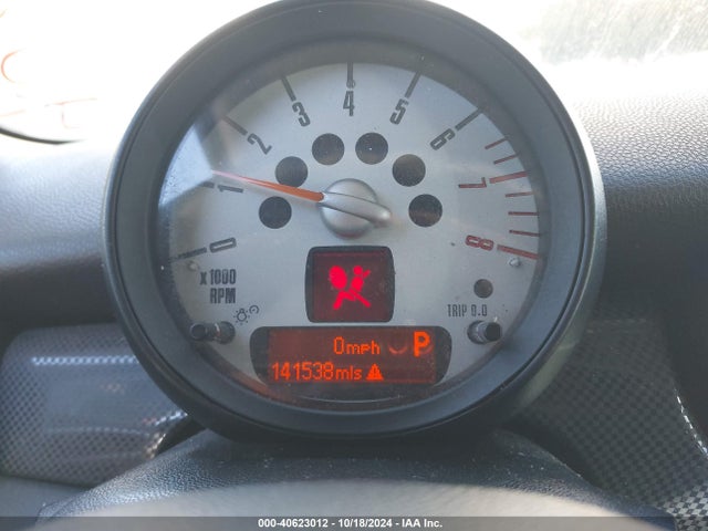 2012 MINI COOPER S CLUBMAN WMWZG3C5XCTY38855 Photo 6