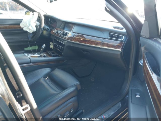WBAYA8C54FD825530 BMW 750i