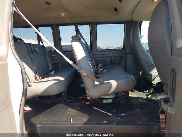 Chevrolet Express 3500 Ls 2015 1GAZGZFG4F1123341 Image 8