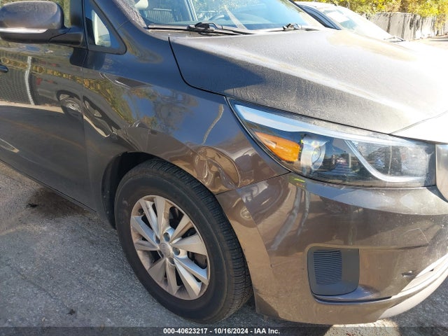 KIA SEDONA LX 2016 KNDMB5C1XG6178650 Image 6