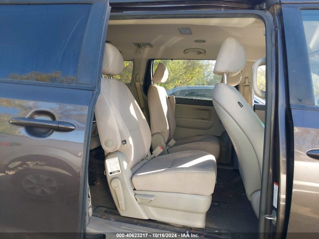 KIA SEDONA LX 2016 KNDMB5C1XG6178650 Image 8