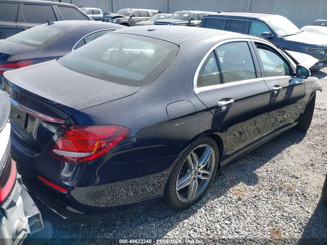Mercedes-Benz E 300 2018 WDDZF4JBXJA334261 Image 4