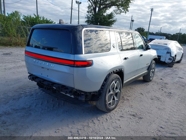 Rivian R1s Adventure Quad Motor Large Pack 2024 7PDSGABA5RN043239 Image 4
