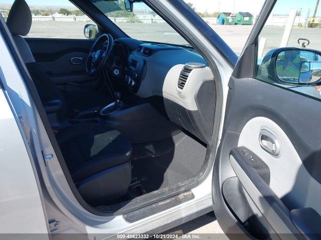 KIA Soul 2014 KNDJN2A22E7700330 Image 5