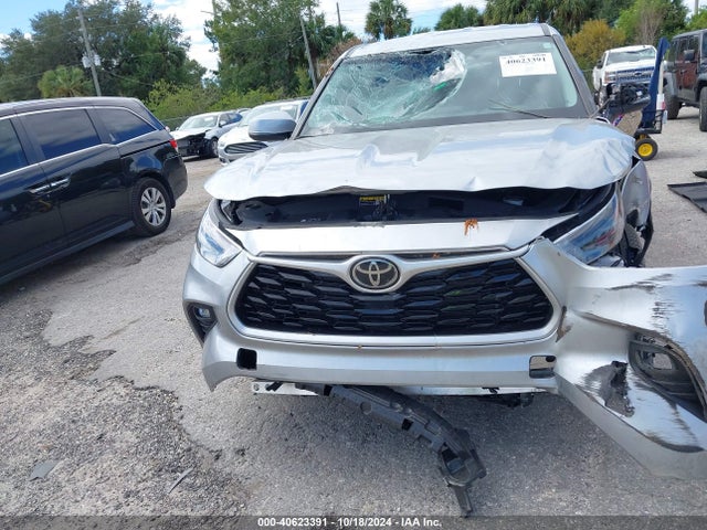 Toyota Highlander Le 2023 5TDKDRAH3PS034110 Image 13