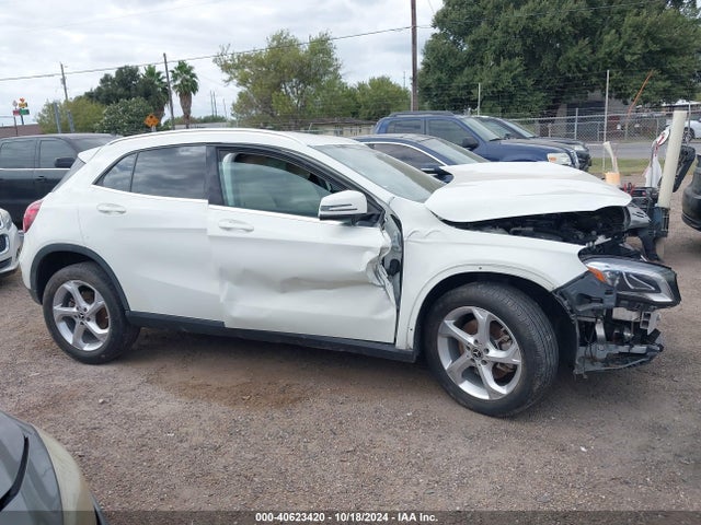 WDCTG4EBXJJ473386 Mercedes-Benz GLA 250