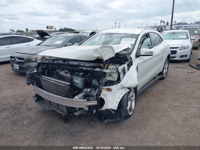WDCTG4EBXJJ473386 Mercedes-Benz GLA 250