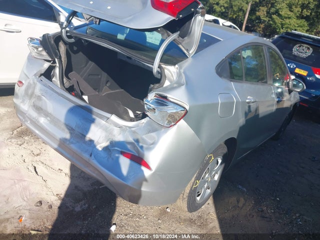 Chevrolet Cruze Ls Auto 2018 1G1BC5SM7J7171665 Image 4