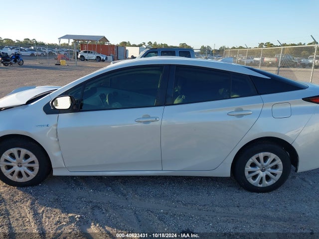 Toyota Prius L Eco 2021 JTDKAMFU2M3141504 Image 14