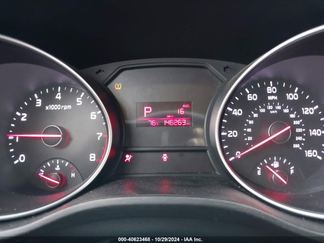 KIA SEDONA LX 2015 KNDMB5C16F6067074 Image 7