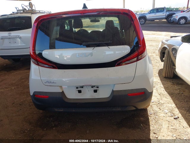 KIA SOUL LX 2022 KNDJ23AU4N7172063 Image 16
