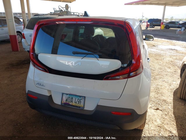 KIA SOUL LX 2022 KNDJ23AU4N7172063 Image 6