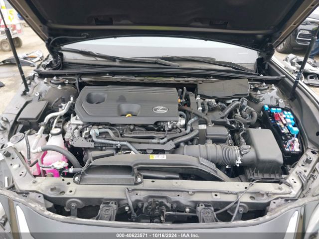 58ADA1C11RU045063 Lexus ES 300H