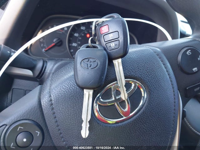 Toyota Rav4 Xle 2014 2T3WFREV6EW112757 Image 11