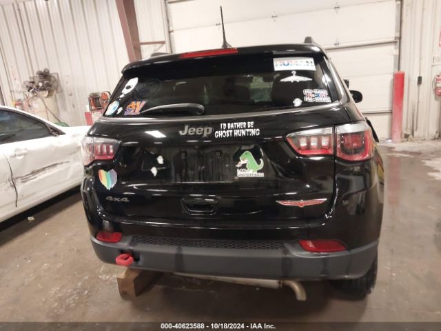 3C4NJDDB5JT234631 Jeep Compass Trailhawk 4x4