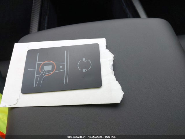 2023 TESLA MODEL S 5YJSA1E63PF530774 Photo 10