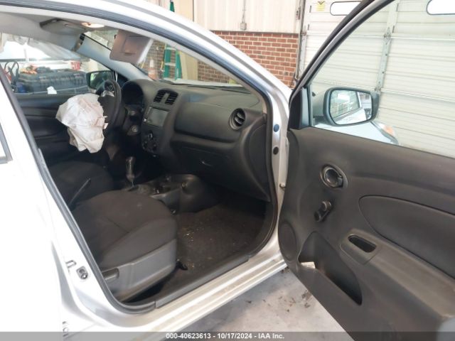 3N1CN7AP1KL879505 Nissan Versa 1.6 S