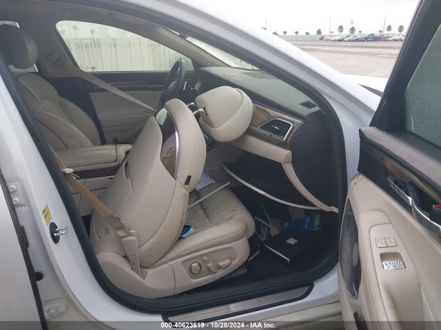 Genesis G90 3.3t Premium 2019 KMHG34JA5KU053272 Image 5