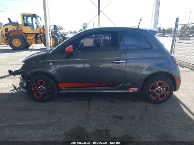 Fiat 500E BATTERY ELECTRIC 2015 3C3CFFGEXFT709776 Image 15