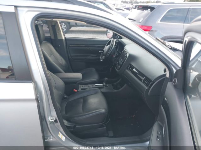 JA4AD3A38GZ055377 Mitsubishi Outlander Sel