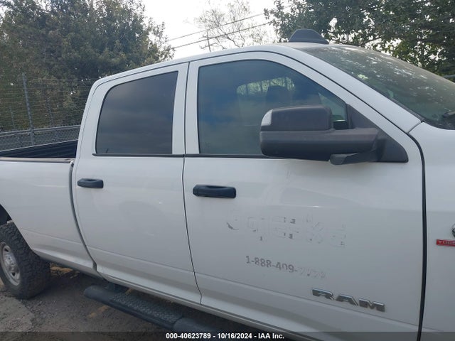 3C6UR5HL5NG139344 RAM 2500 Tradesman  4x4 8' Box