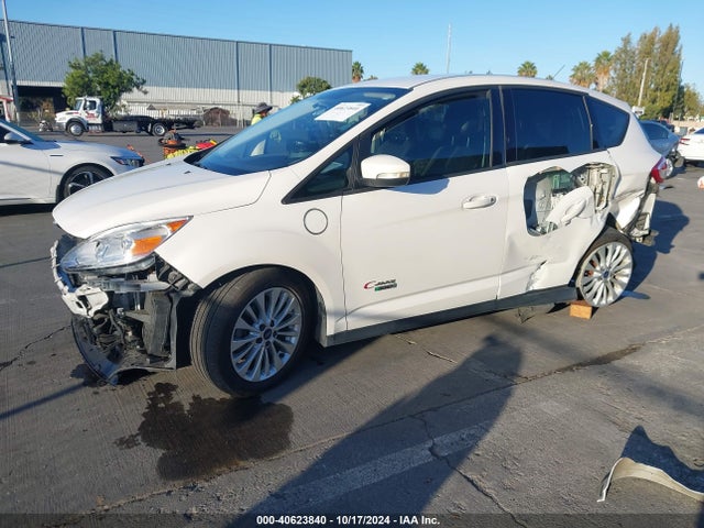 Ford C-max Energi Se 2017 1FADP5EU9HL106033 Image 2