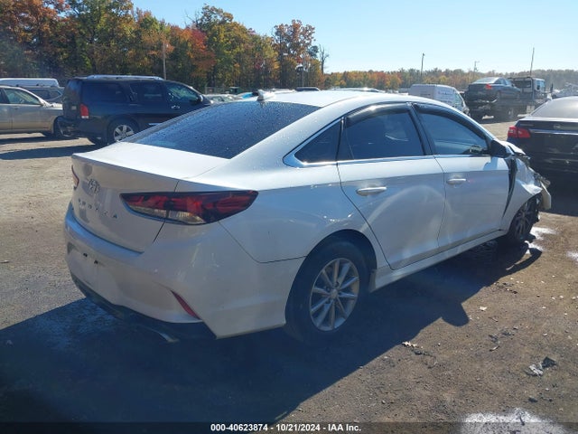 Hyundai SONATA SE 2018 5NPE24AF3JH705650 Image 4
