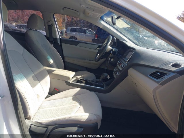 Hyundai SONATA SE 2018 5NPE24AF3JH705650 Image 5