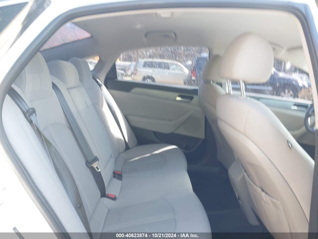 Hyundai SONATA SE 2018 5NPE24AF3JH705650 Image 8