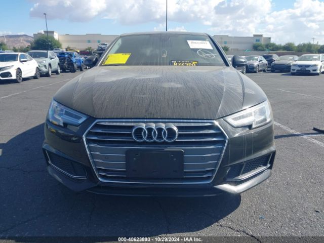 WAUHMAF47KA014933 Audi A4 40 Premium