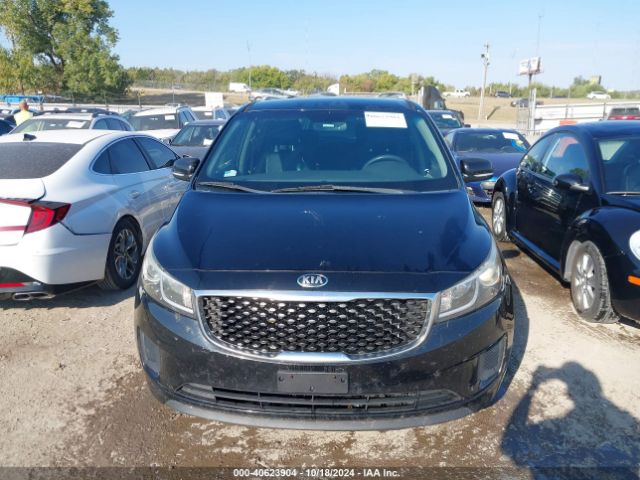 KNDMB5C16F6048475 KIA SEDONA LX