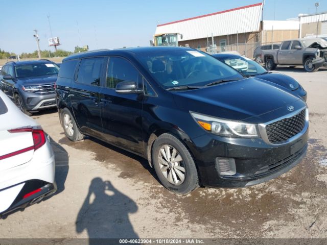 KNDMB5C16F6048475 KIA SEDONA LX